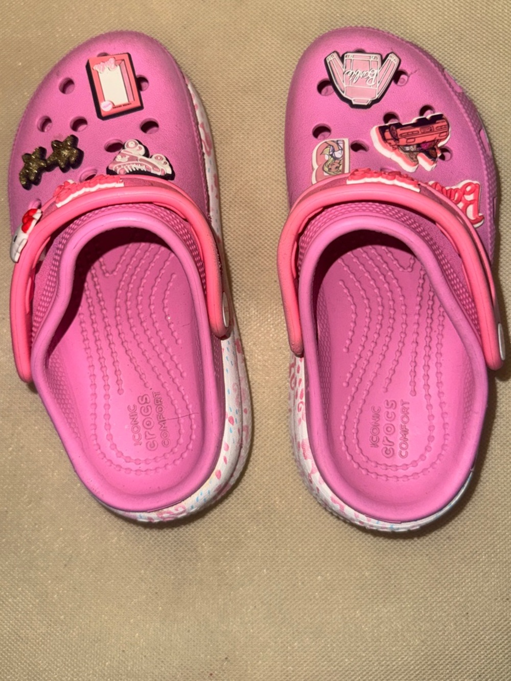 CROCS girls' Bright Pink Barbie Clogs with Jibbitz Charms size C 13